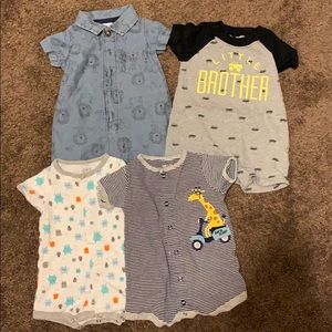 Bundle. Carters jumpsuits. 0-3 months.